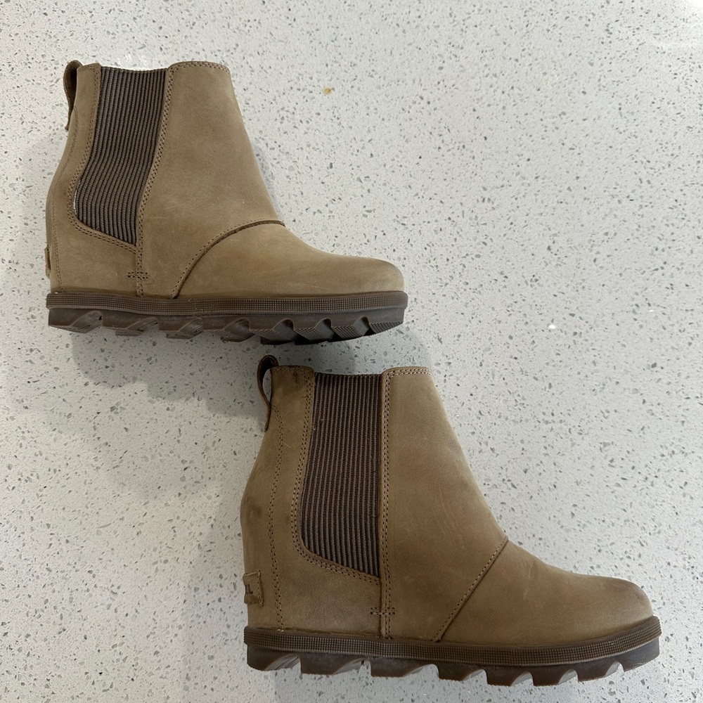 Sorel Taupe Wedge Ankle Boots